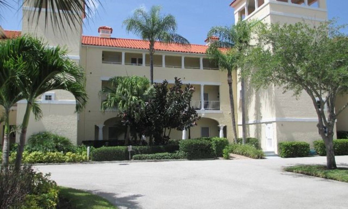 Grand Harbor Condo | Grand Harbor Condo, Harmony Circle - Direct Golf Course View on the 1st Floor