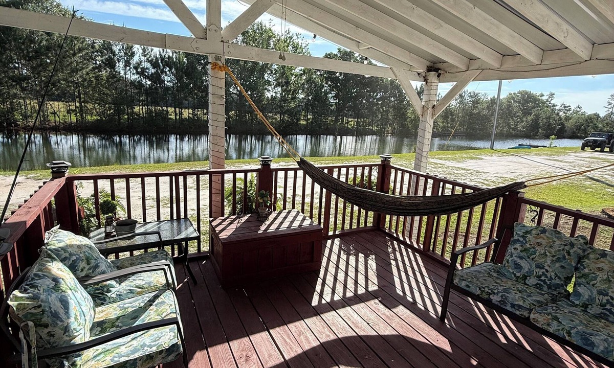 Jesup Cottage | Grandma house