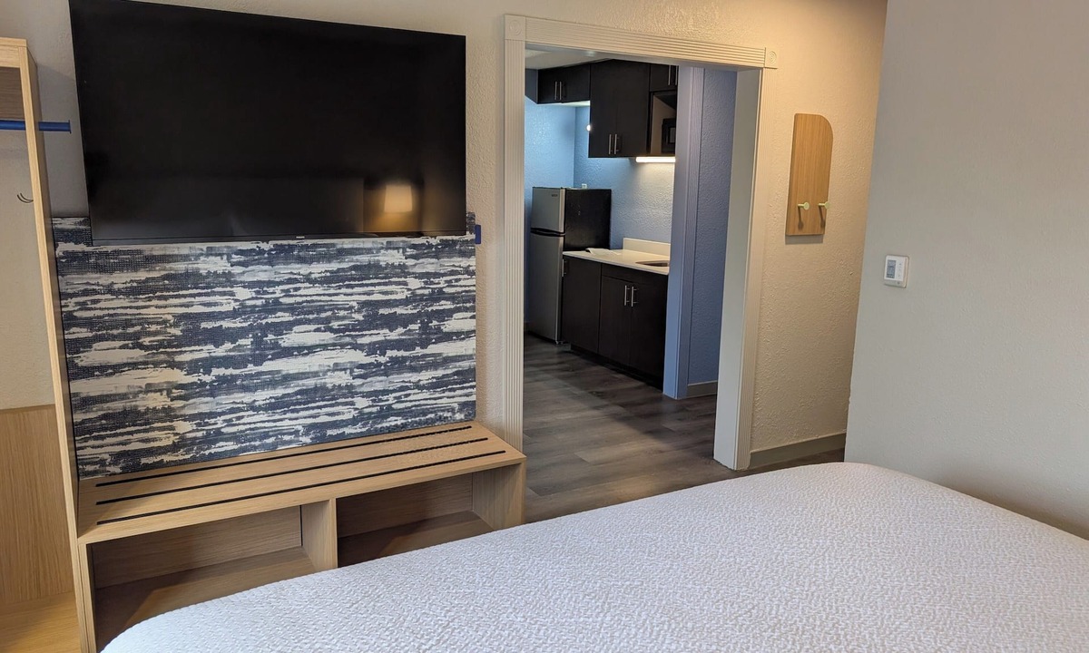 Greenville - Spartanburg Hotel | Greenville Pelham Inn by IHG