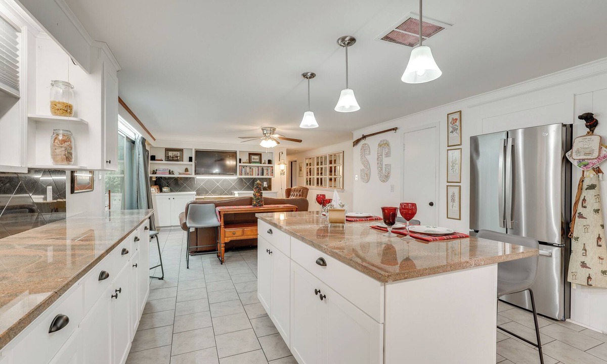 Greenwood House | Greenwood Retreat: Perfect for Travel Nurses!