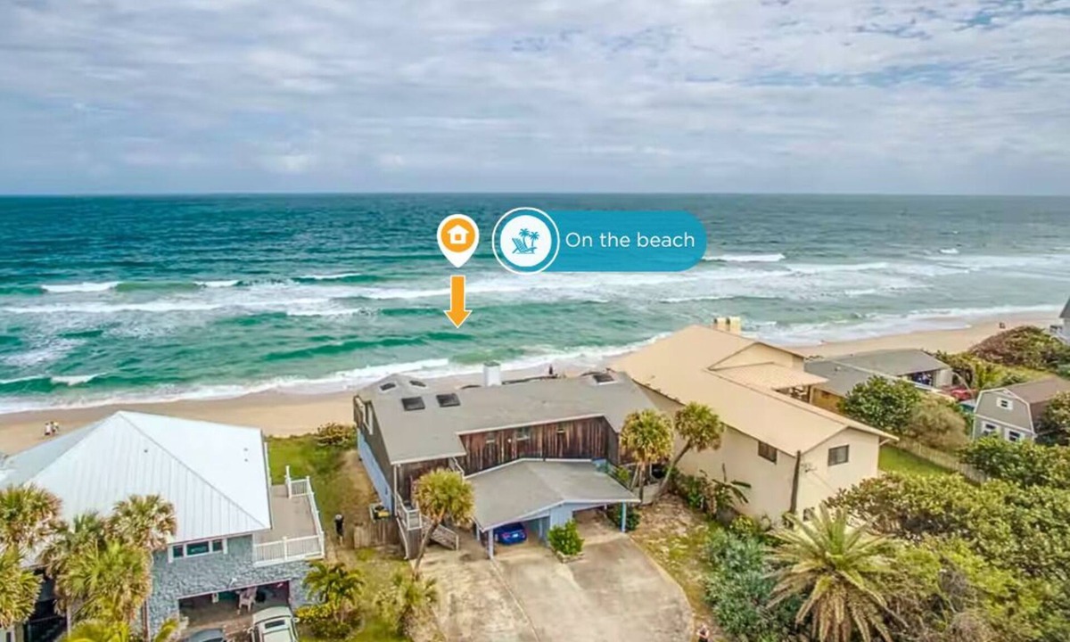 Floridana Beach House | Ground Floor Direct Oceanfront House W/Private Patio and Steps to Beach Access 🌊