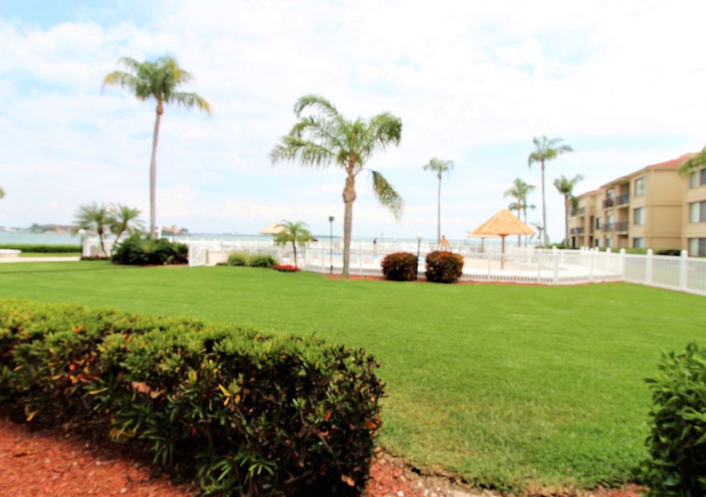 Palma del Mar Apartment | Ground Floor Pool/Bayside Palma Del Mar E-115 WIFI 2 Bedroom 2 Bathroom Isla Del Sol