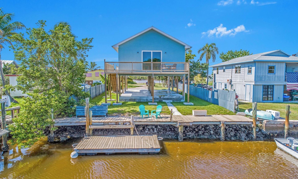 Goodland House | Harbor Place Boathouse, BRAND NEW, Open, on stilts, ocean front