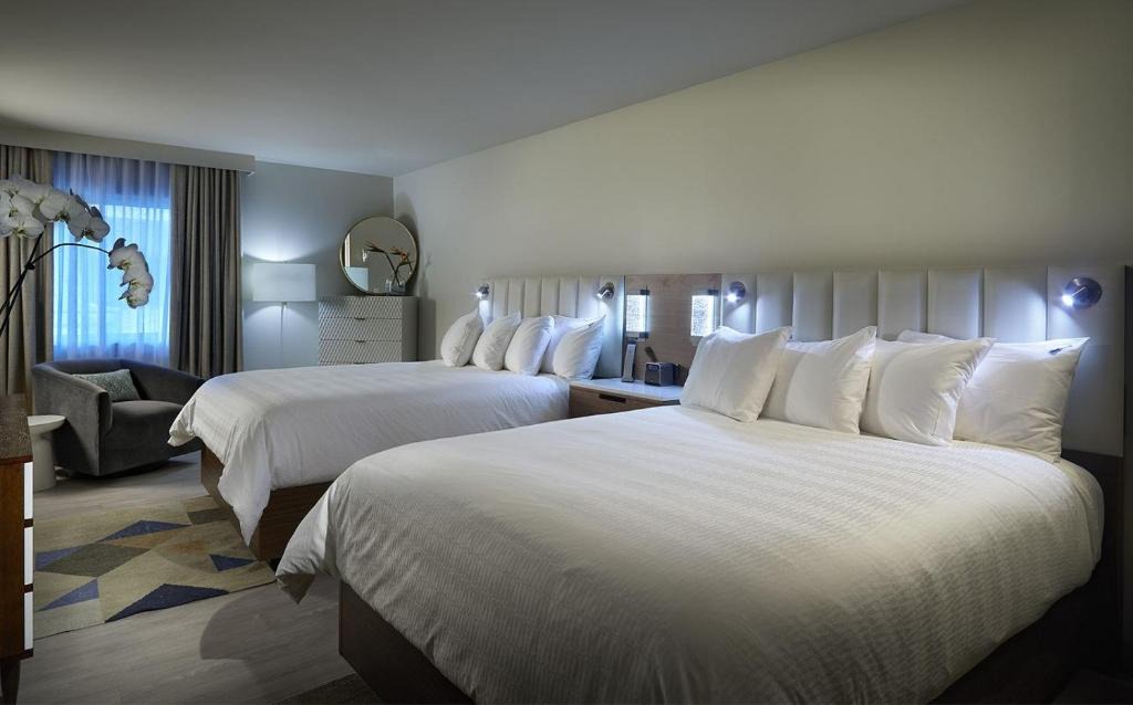 East Daytona Hotel | Hard Rock Hotel Daytona Beach