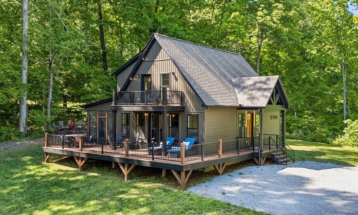 Lynchburg Cabin | Hasty Hollow Cabin at the Lake