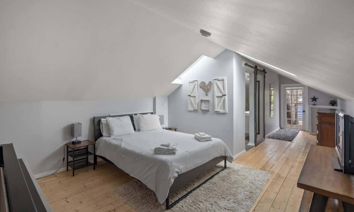 Plaza Midwood House | Heart of Plaza Midwood