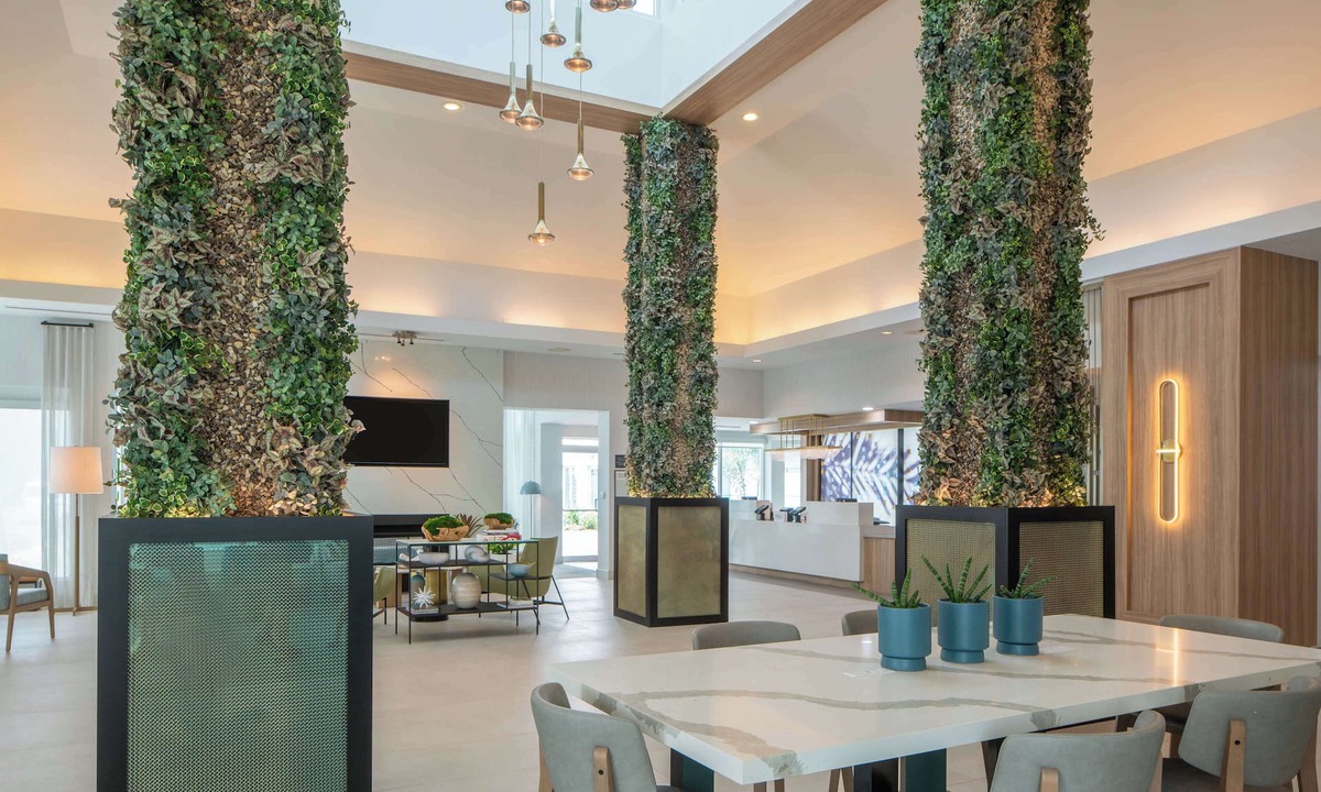 Airport North Hotel | Hilton Garden Inn Orlando Airport
