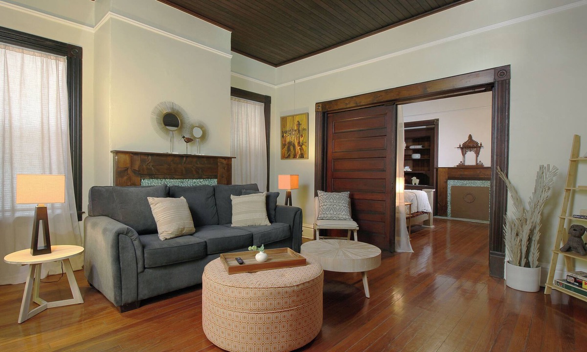 Downtown House | Historic home in Downtown Augusta GA. 5.2 miles from Masters.
