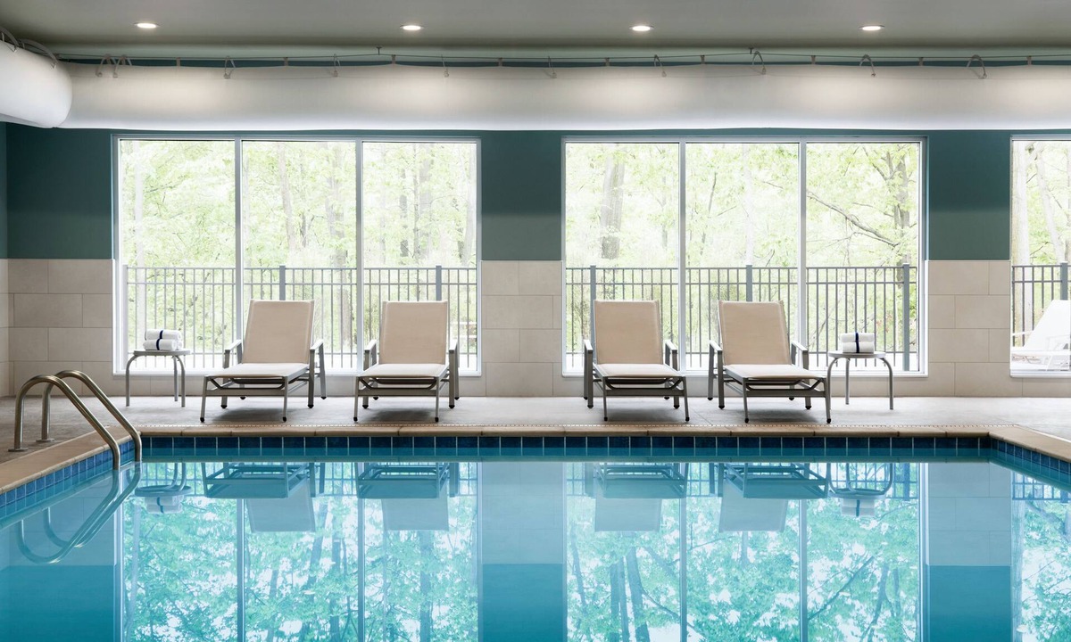 Port Wentworth Hotel | Holiday Inn Express & Suites Savannah N - Port Wentworth by IHG