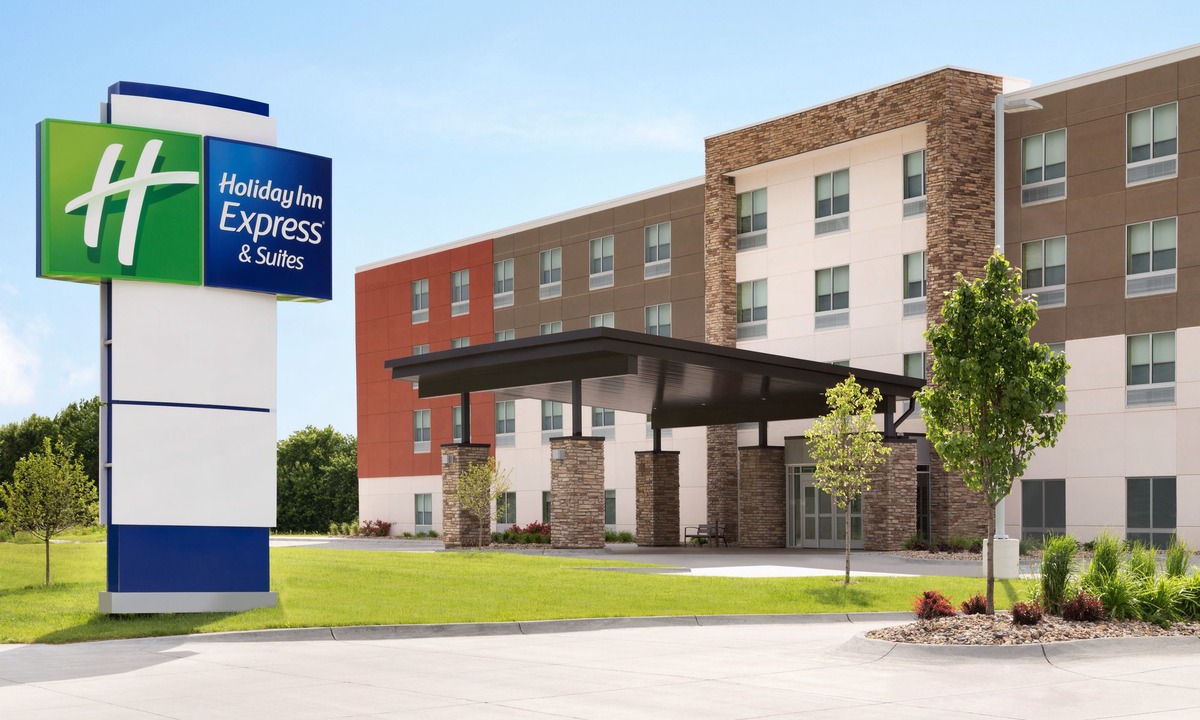 Port Wentworth Hotel | Holiday Inn Express & Suites Savannah N - Port Wentworth, an Ihg Hotel