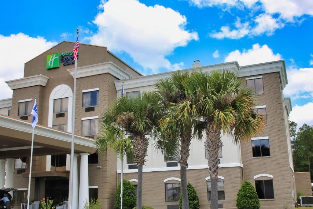 Douglas Hotel | Holiday Inn Express by IHG