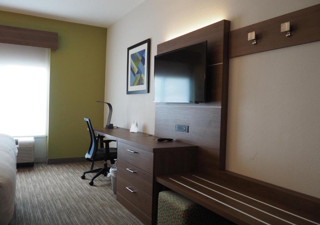 Yulee Hotel | Holiday Inn Express Hotel & Suites Jacksonville North-Fernandina by IHG