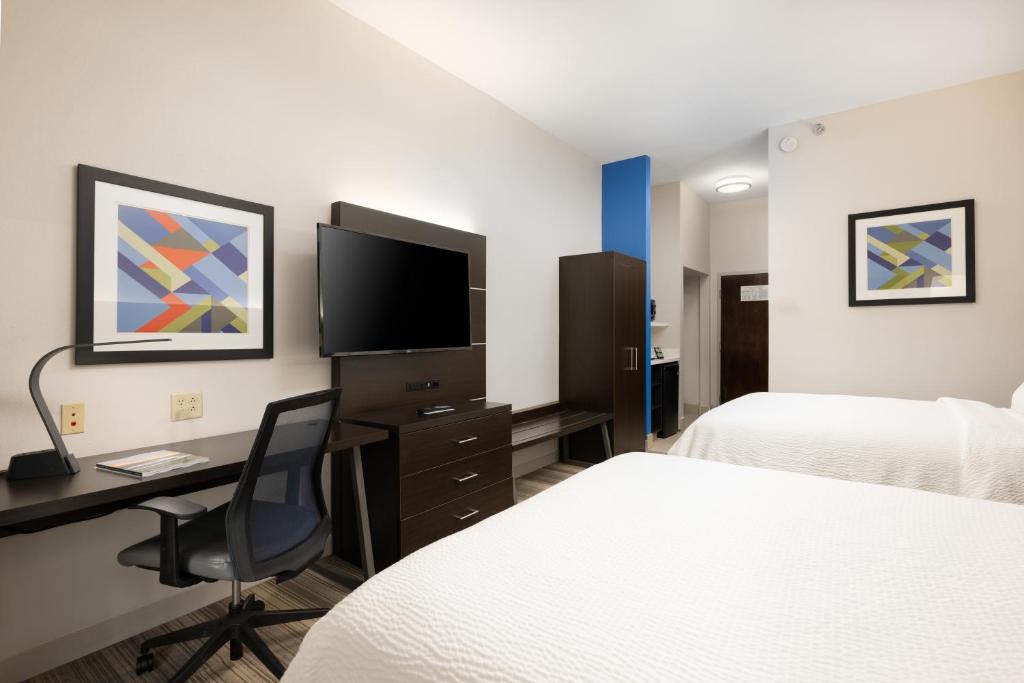 Lupton City Hotel | Holiday Inn Express & Suites Chattanooga-Hixson by IHG