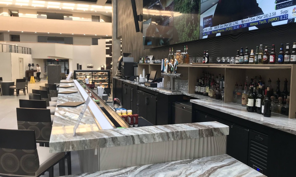 Airport North Hotel | Holiday Inn Orlando International Airport by IHG
