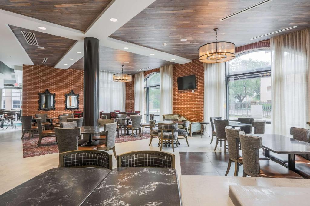 Cannonborough Elliotborough Hotel | Homewood Suites By Hilton Charleston Historic District
