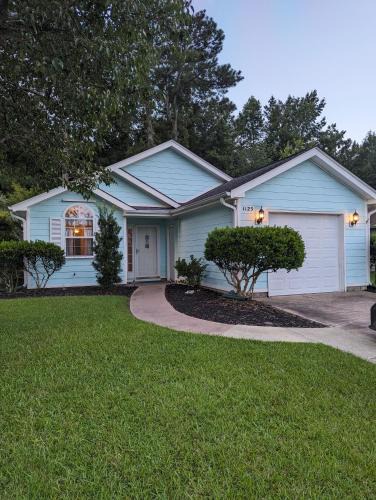 Surfside Beach House | HOUSE-Pools-15 Mins to Beach-Central Location Mid-Strand