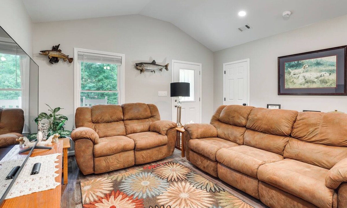 Tignall House | Hunt & Fish! Home < 1 Mi to Broad River Campground