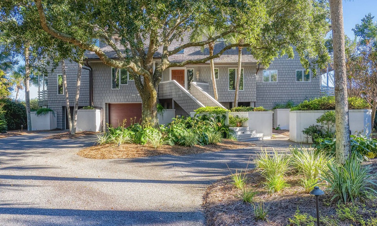 Seabrook Island House | Incredible Oceanfront Home-Sleeps 8! Huge Deck! Beach Access! Amenity access included