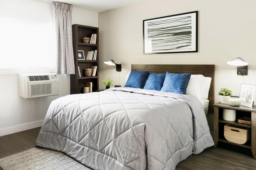 Warner Robins Hotel | Intown Suites Extended Stay Warner Robins