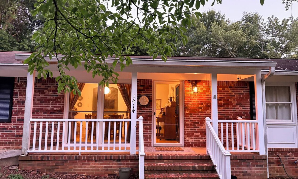 Seneca House | Iroquois Crossroads - 10 min from Clemson & lakes