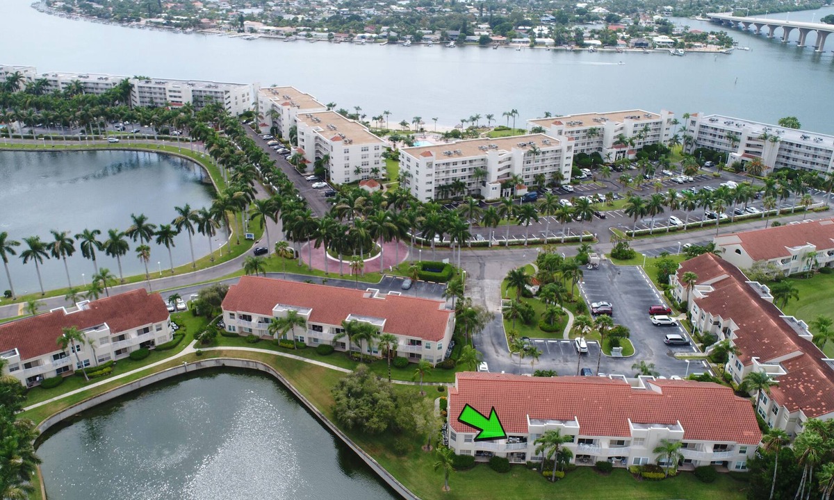Isla del Sol Condo | Isla Del Sol Condo, Heated Pool, Water/Golf Views, 5 mins to St. Pete Beach!