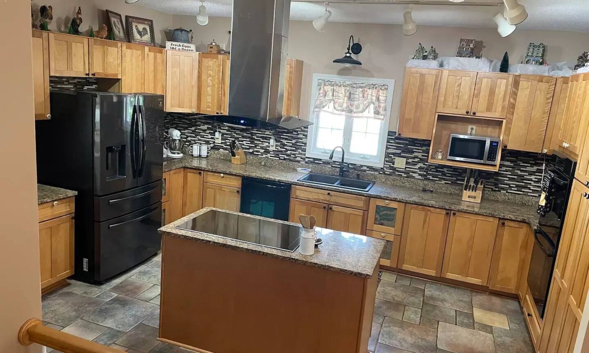 Oconee County House | Jana Retreat Pool 1 BR/1 Bath