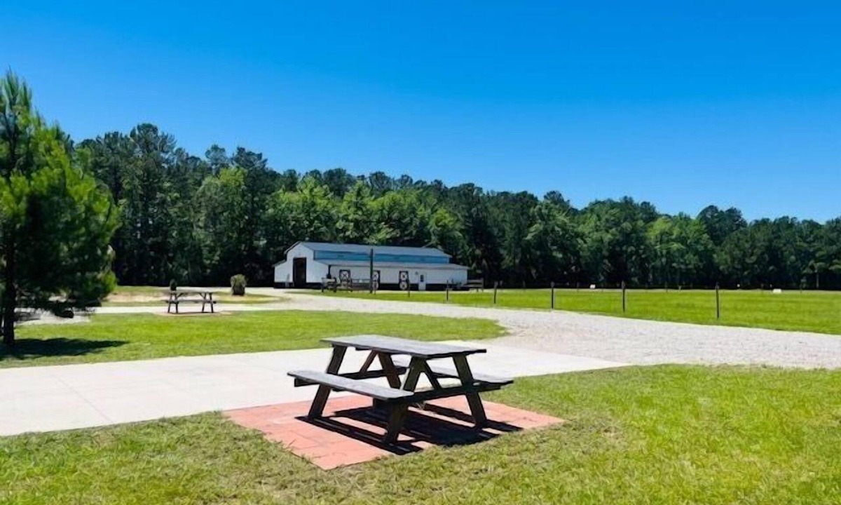 Conway RV Rental | Just Horsin Around | RV Site 1