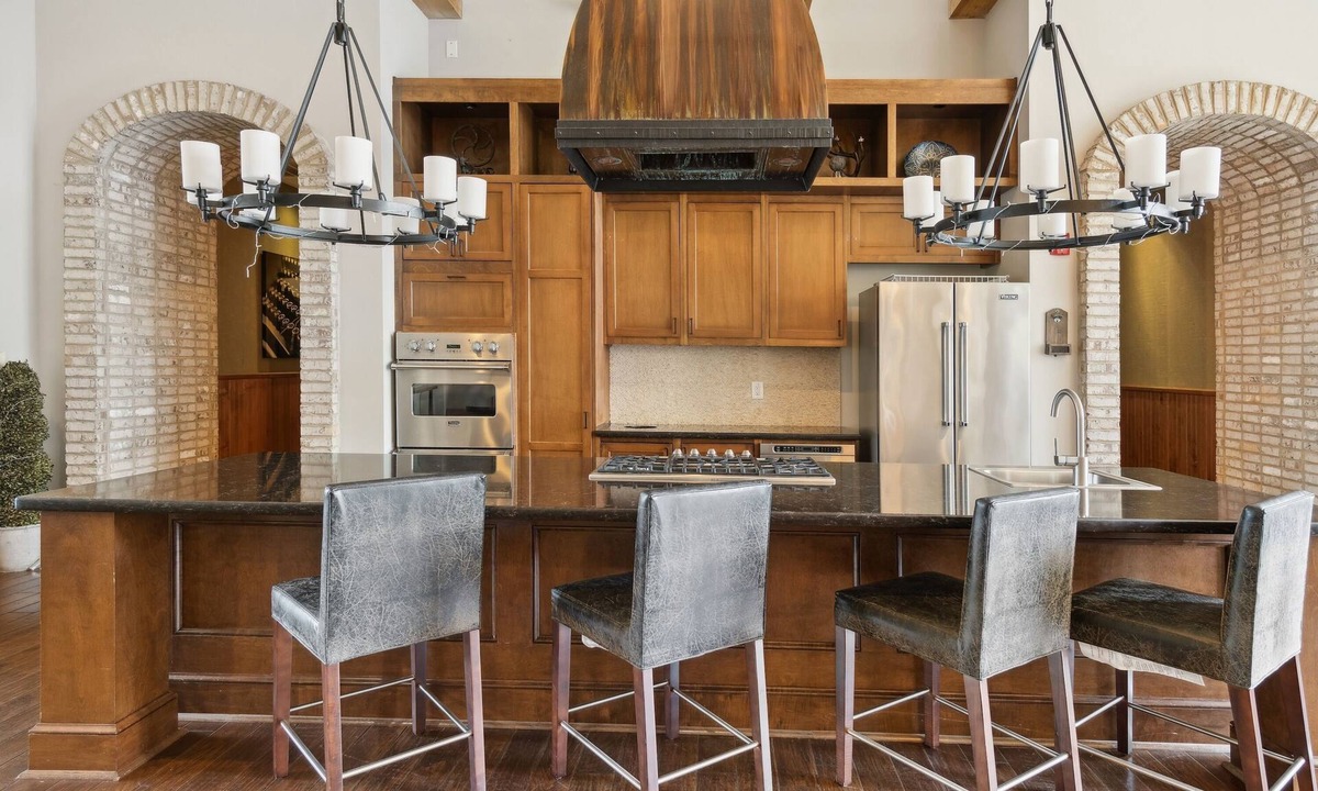 Southwest Raleigh Apartment | Kasa Village District Raleigh