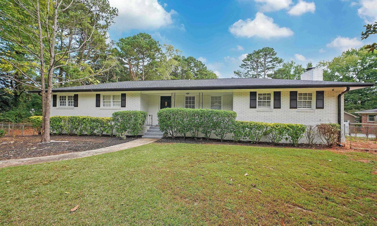 Town Center House | Kennesaw Komfort, Home for 8