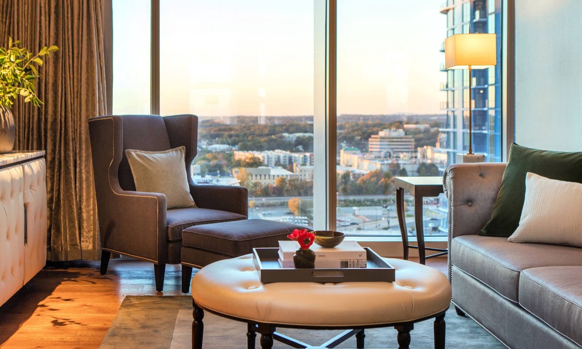 Charlotte Center City Hotel | Kimpton Tryon Park Hotel by IHG