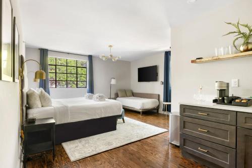 Historic District - North House | King Suite and Twin Boutique Hotel 2 Floor