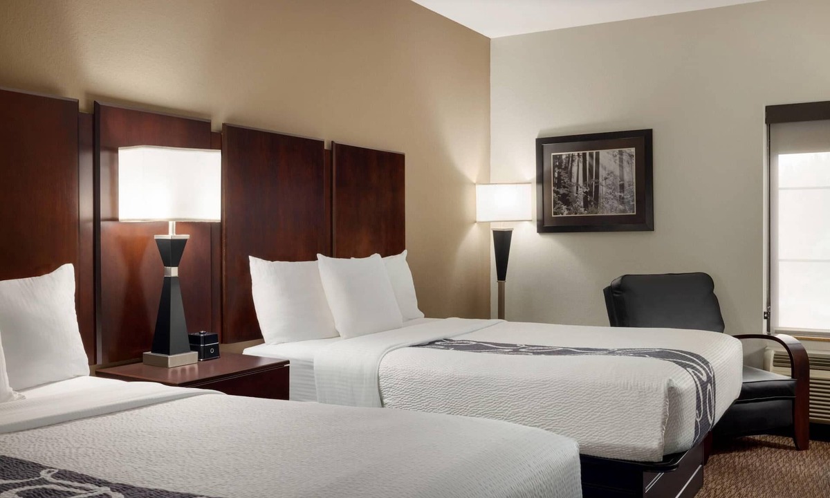 Ellendale Hotel | La Quinta Inn & Suites by Wyndham Memphis Wolfchase