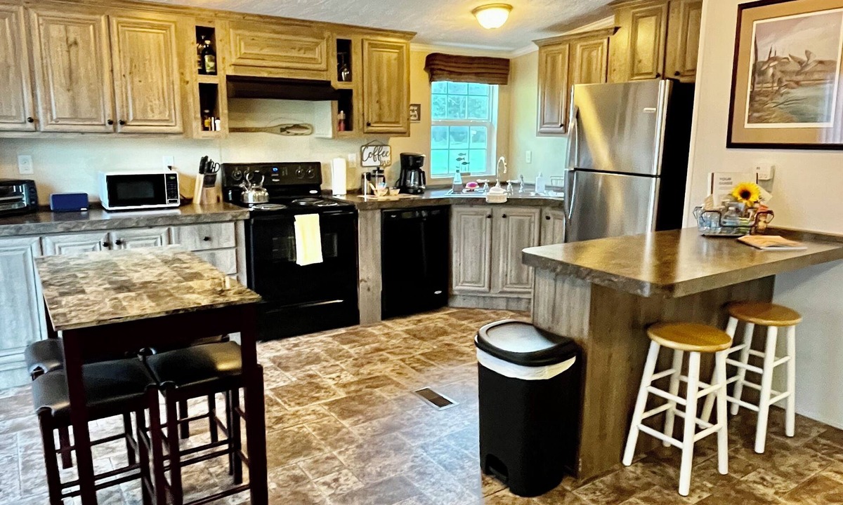 Decatur Cottage | Lake Chickamauga Cabin with Private Dock
