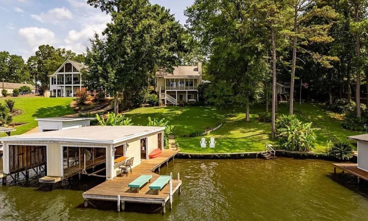 Eatonton Cottage | Lake Sinclair Waterfront Cottage