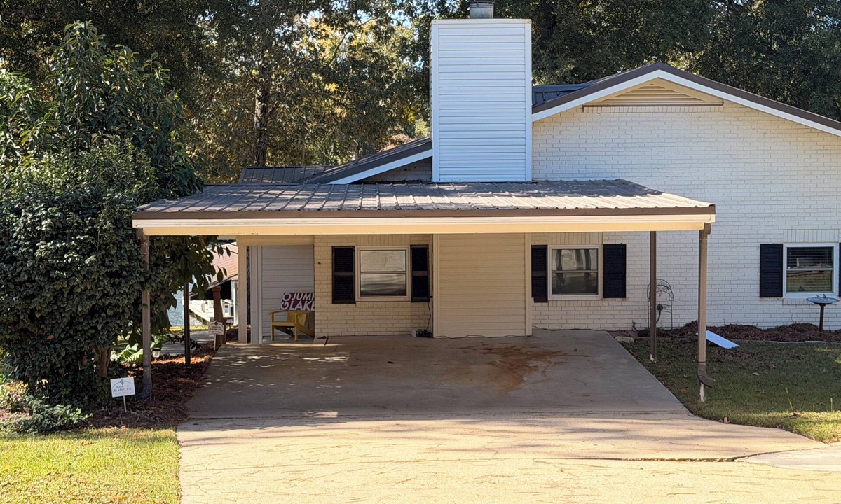 Warwick House | Lakefront Escape on Lake Blackshear/Private Dock/Peaceful Views