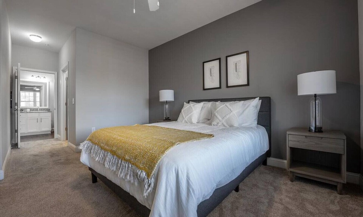 Charleston Apartment | Landing at Sweetwater - 2 Bedrooms in Cainhoy