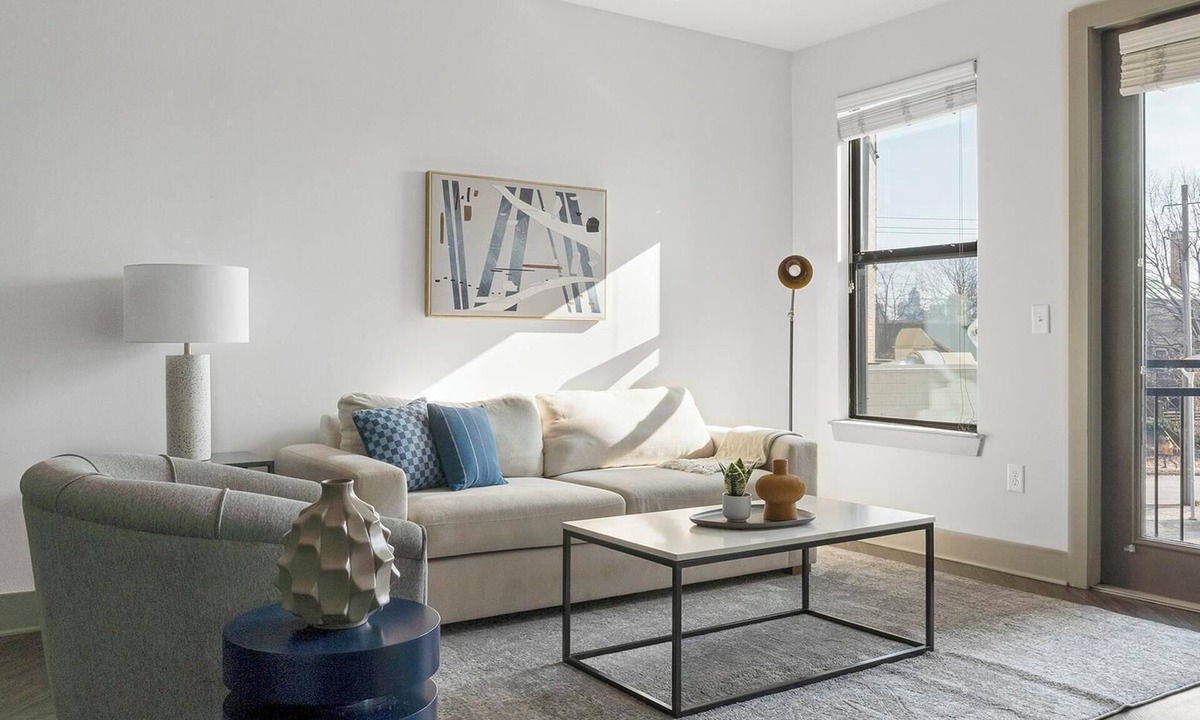 Home Park Apartment | Landing | Modern 1BD, Clubhouse, Rooftop Lounge