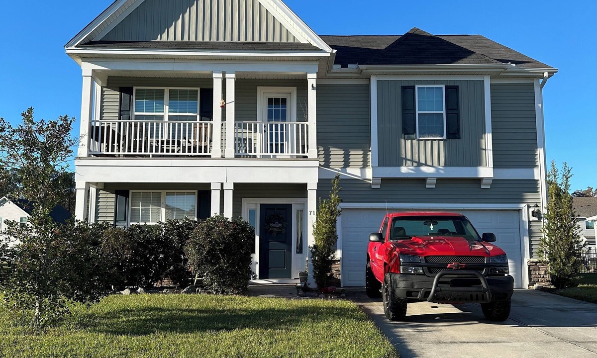 Port Wentworth House | Large beautiful 4 bedroom house with room for the whole family!