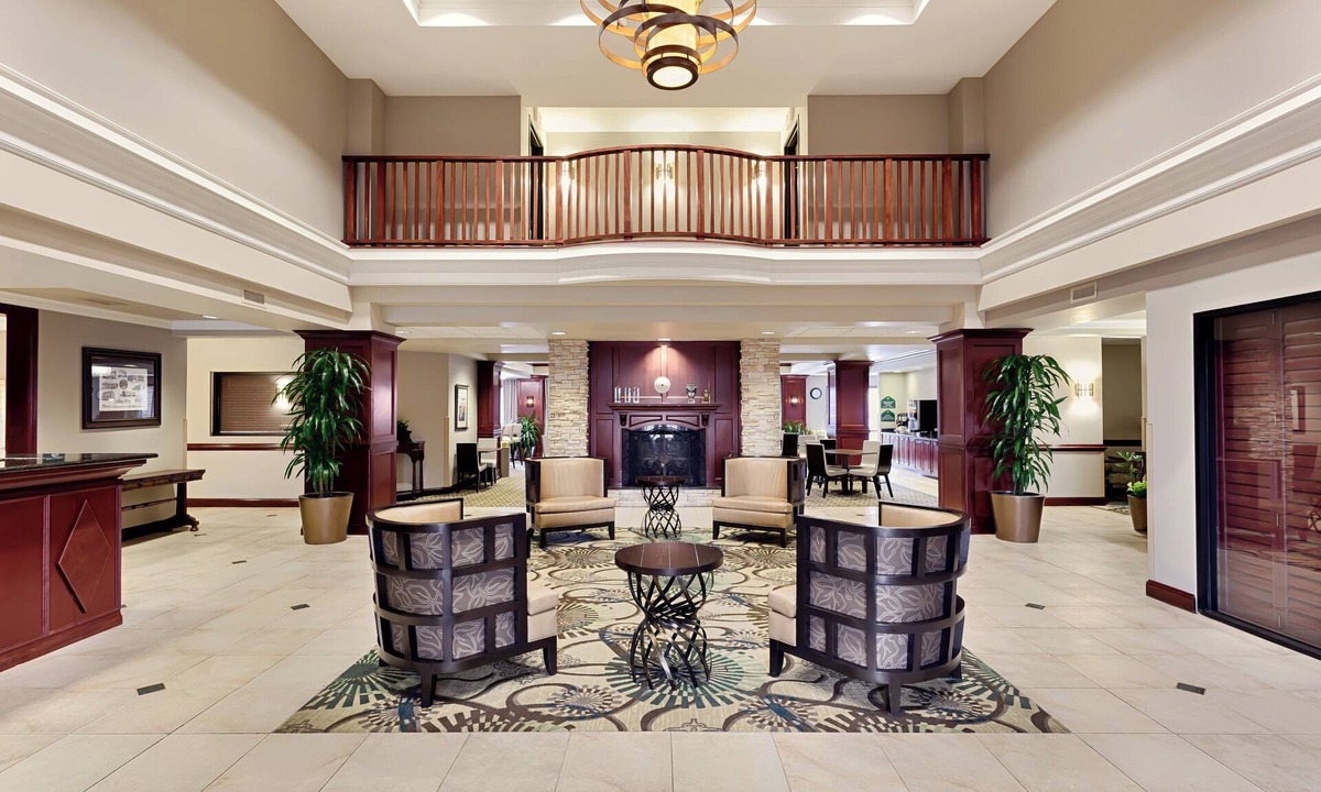 Columbia Hotel | Lexington Expo Hotel by IHG