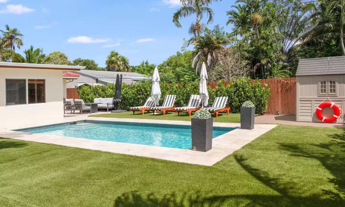 Tarpon River House | Little House By the River