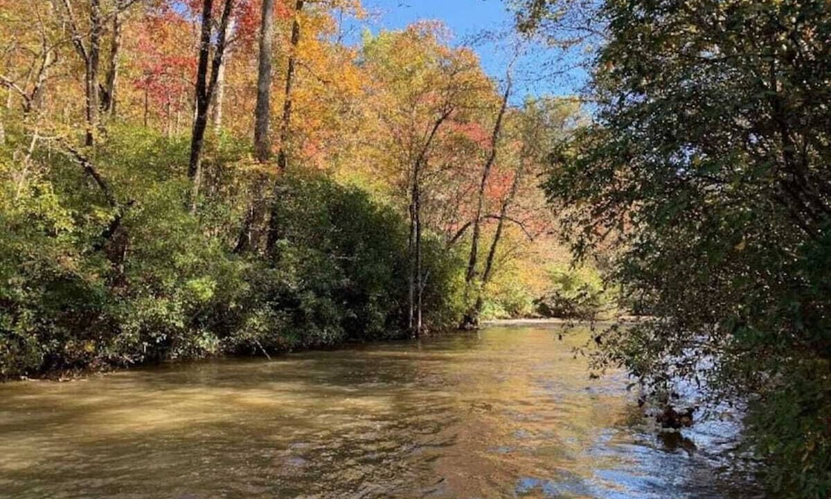 Tamassee House | Little River Retreat