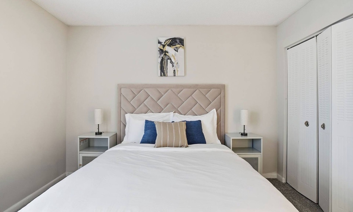 Duluth Apartment | Lovely 2BR with warm, modern feel
