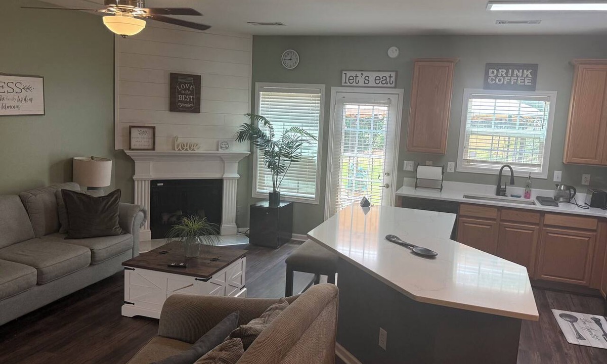Braselton House | Lovely and Comfy 3 bedrooms townhouse/chateau elan area