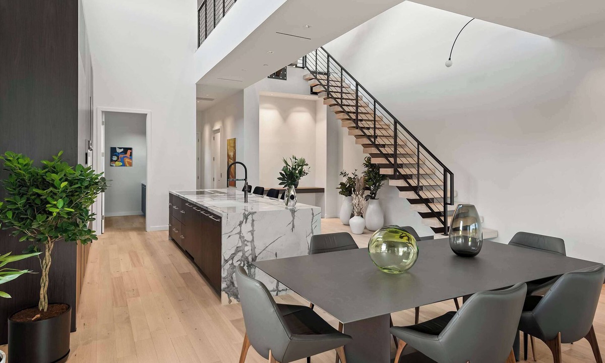 St. Petersburg - Clearwater House | Lux Penthouse 4-story Stunner Rooftop Views
