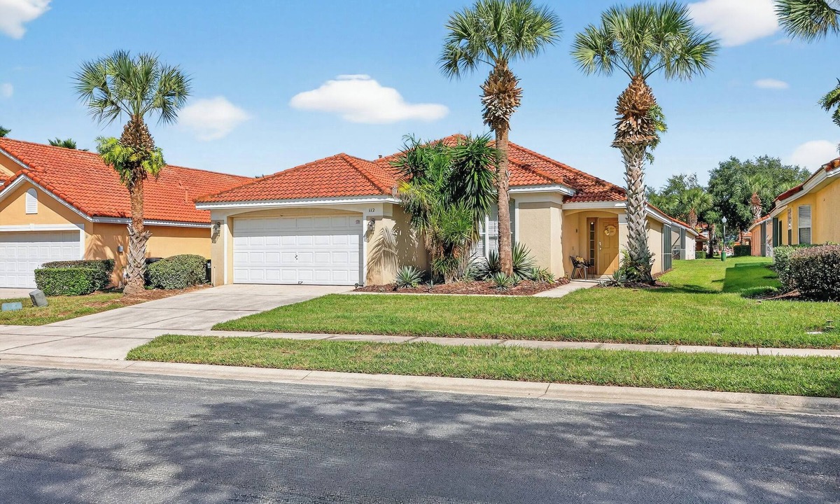 Solana House | Luxe Davenport Villa with Private Pool & Resort Amenities