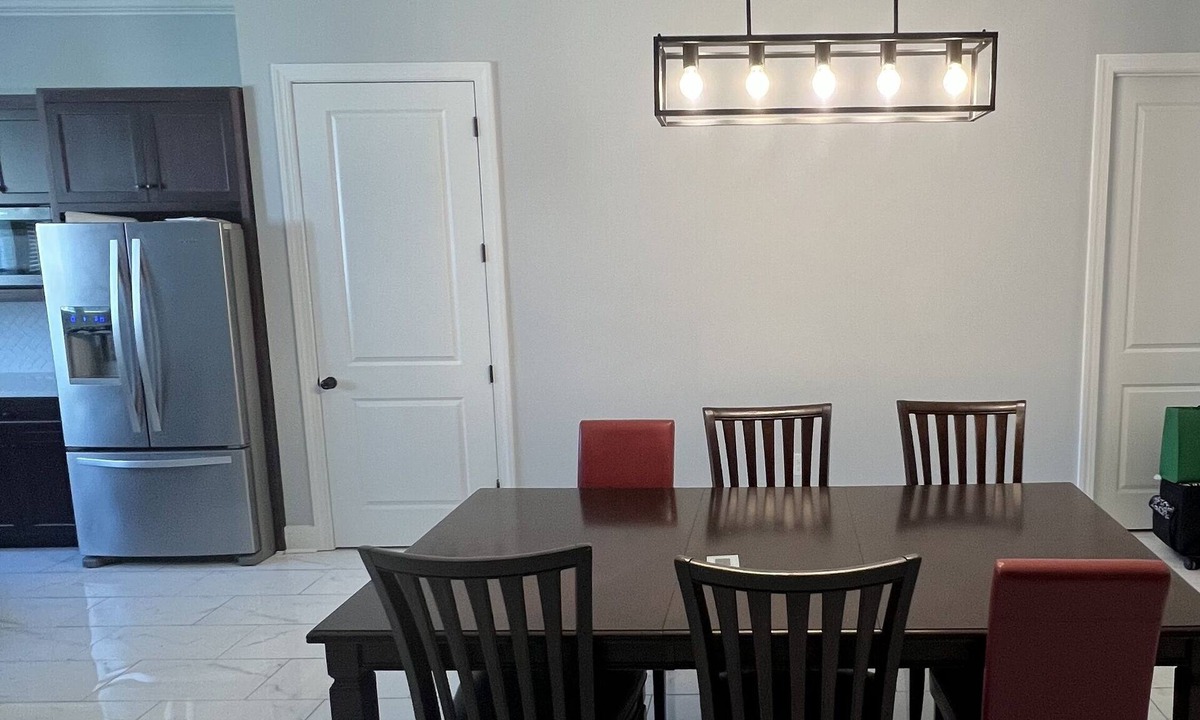 Belvedere House | Luxury 6 Bedroom Home Close Proximity to the Masters