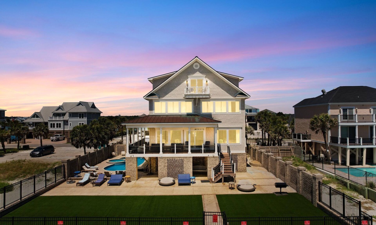 Inlet Harbour House | Luxury Home with Private Pool and Stunning Views