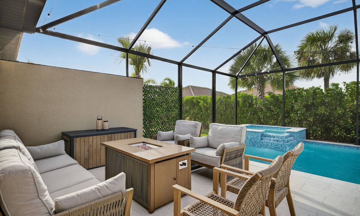 Naples Villa | Luxury Naples Monthly Rental Private Pool & Spa 28+ Night Minimum