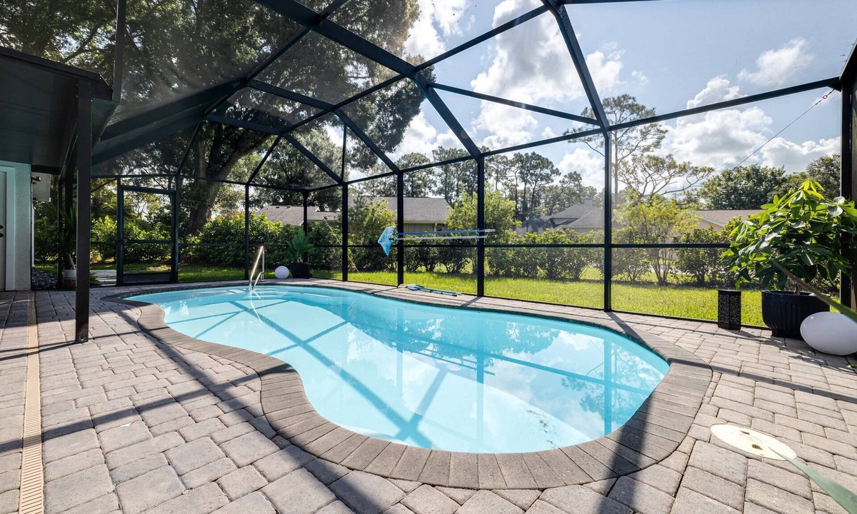 Saddlebrook House | Luxury Pool Retreat | Bikes, Fire Pit & Lanai | Extended Stay | Saddlebrook | Optional Amenities