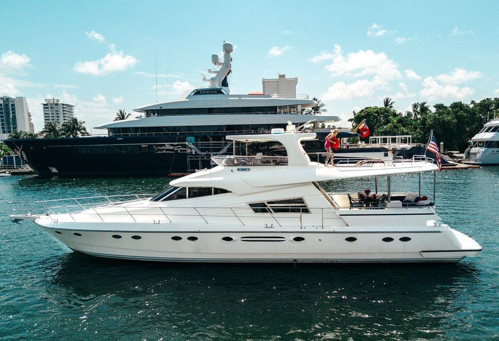 Tarpon River Boat Rental | Luxury Yacht in Beautiful Fort Lauderdale